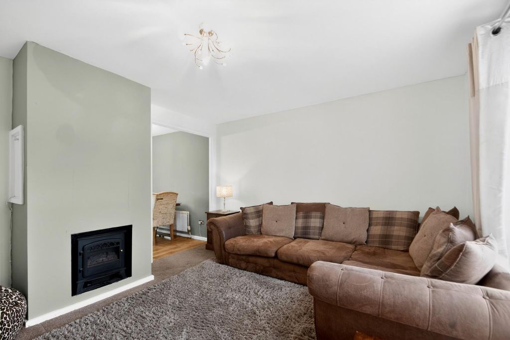 Property photo 3 of 13 4Tysonclose-16.Jpg