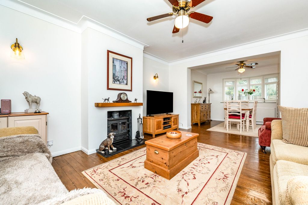 Property photo 2 of 19 Photo #2