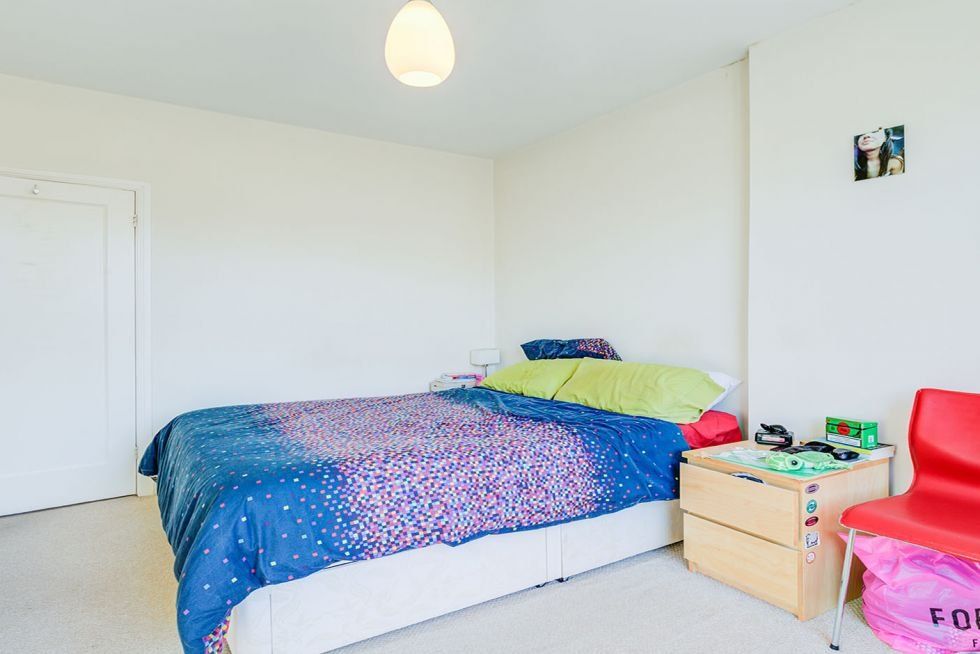 Property photo 2 of 3