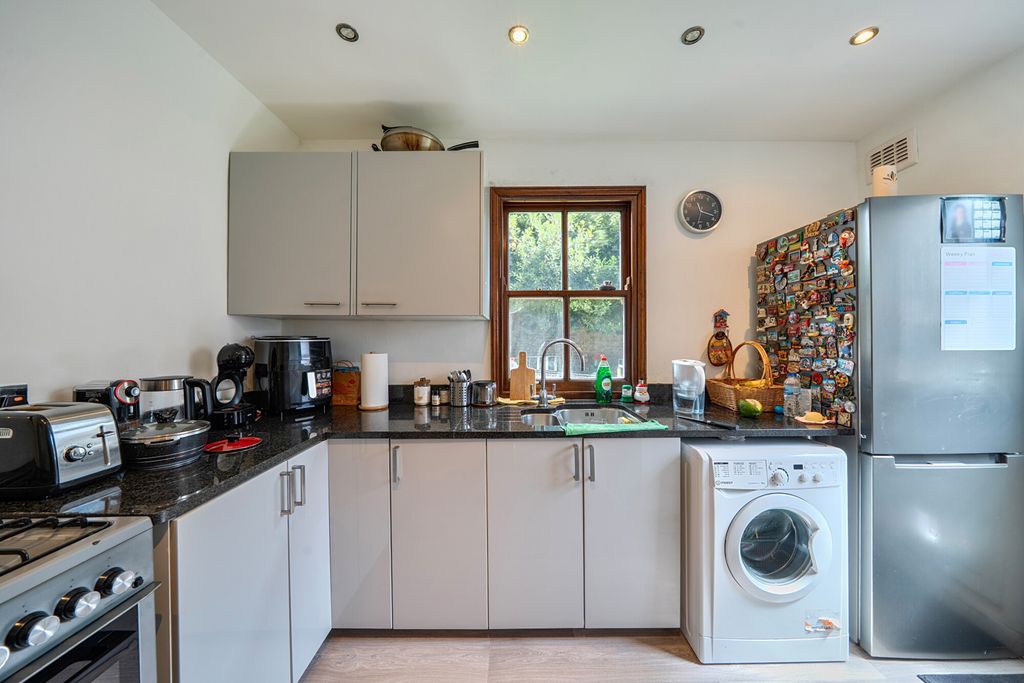 Property photo 2 of 23 1463059 (10).Jpg