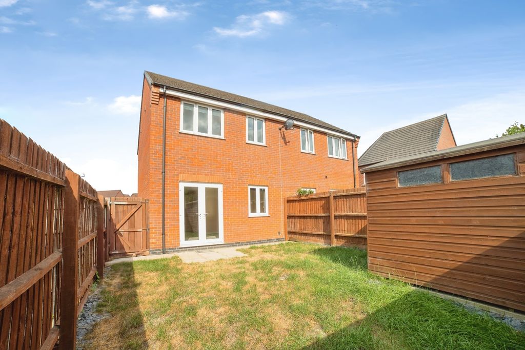 Property photo 3 of 15 Pbox-Img.Jpg