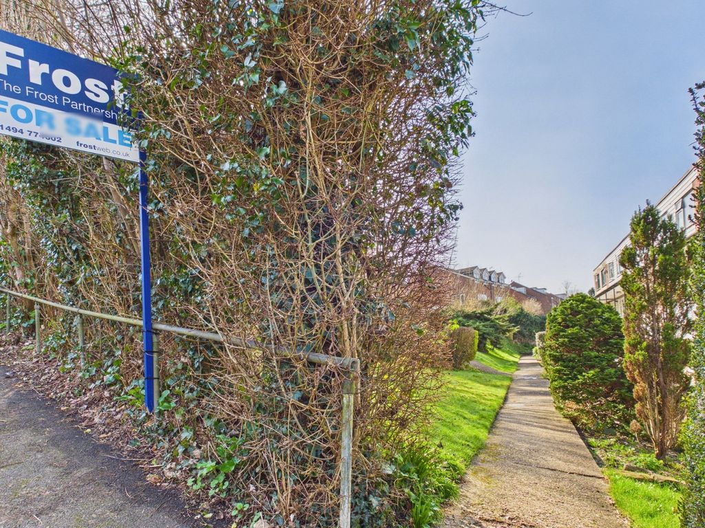 Additional image 14 of 2 bed maisonette for saleRussell Court, Chesham HP5