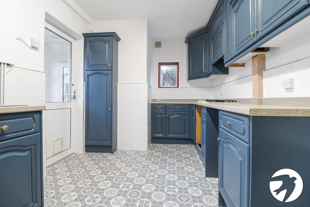 Property photo 3 of 10 Picture No. 02