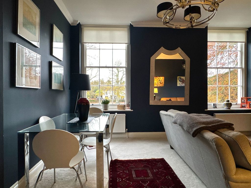 Property photo 2 of 29