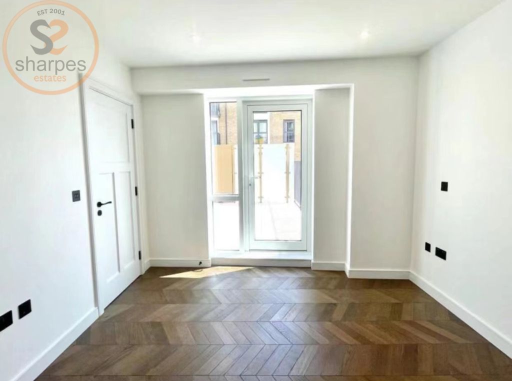 Property photo 3 of 13 3