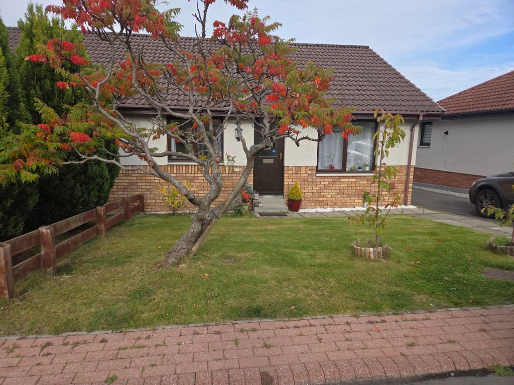 Property photo 2 of 19