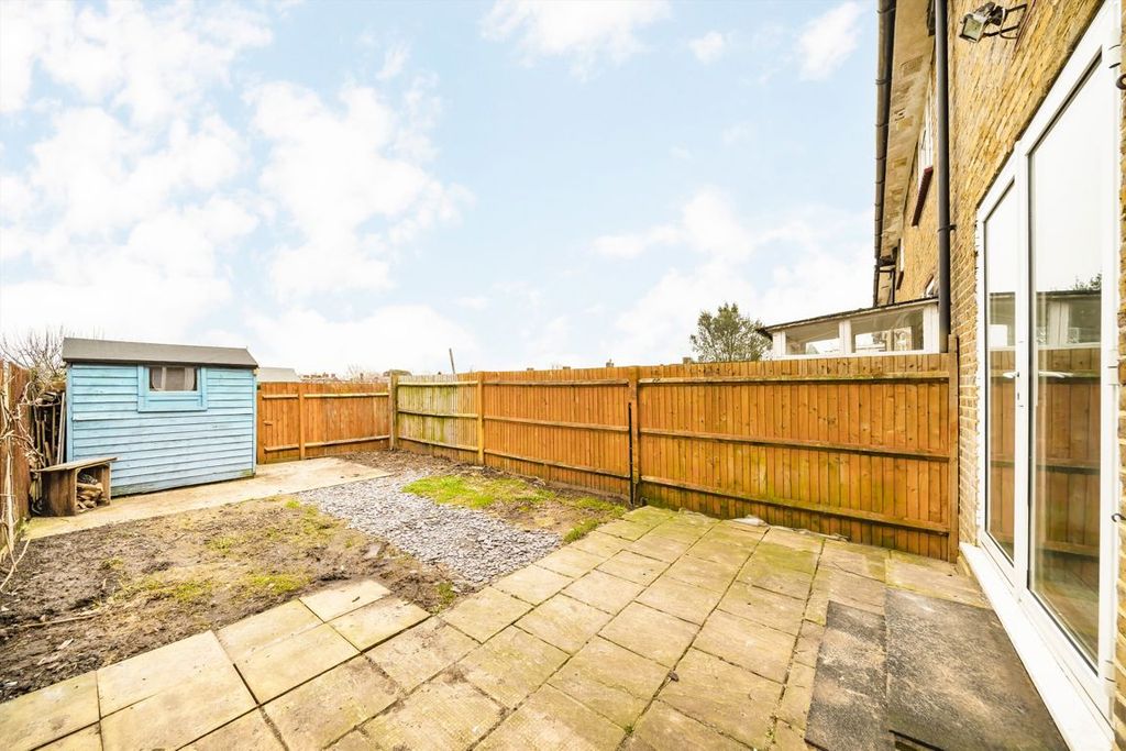 Property photo 3 of 7