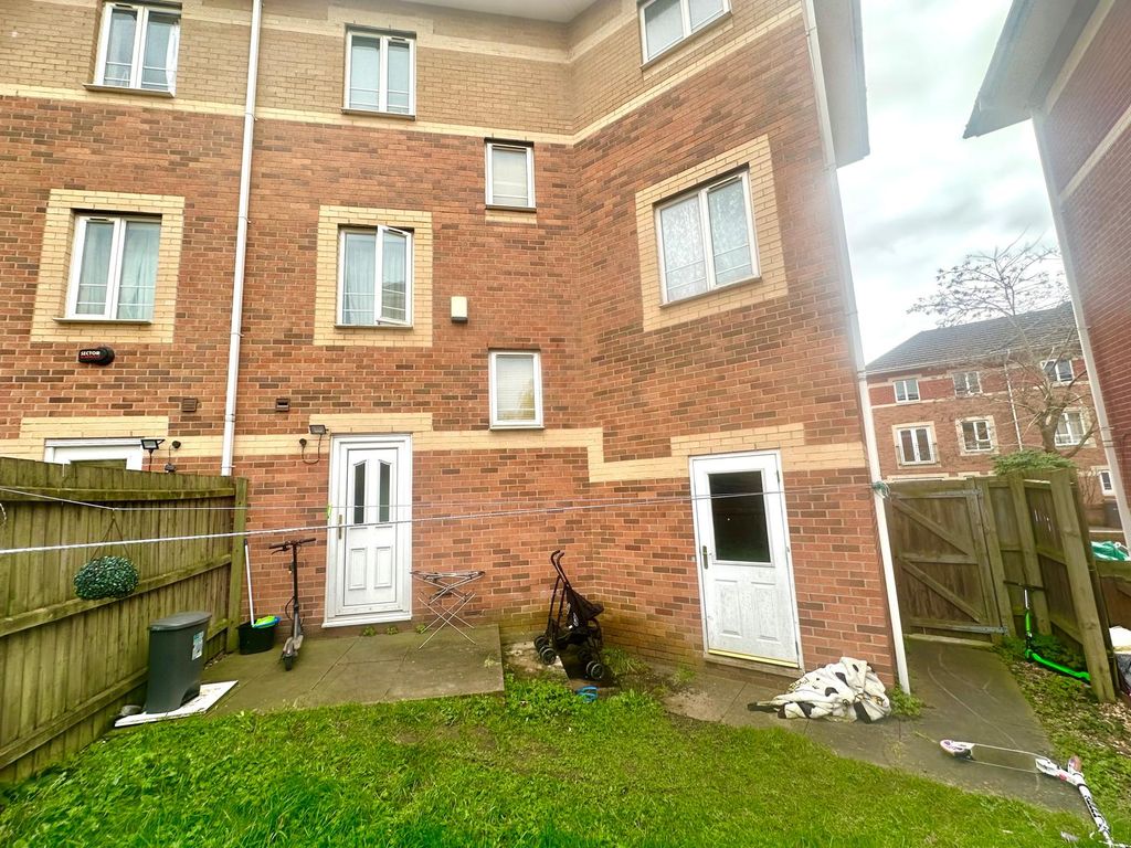 Property photo 2 of 13 Gallery