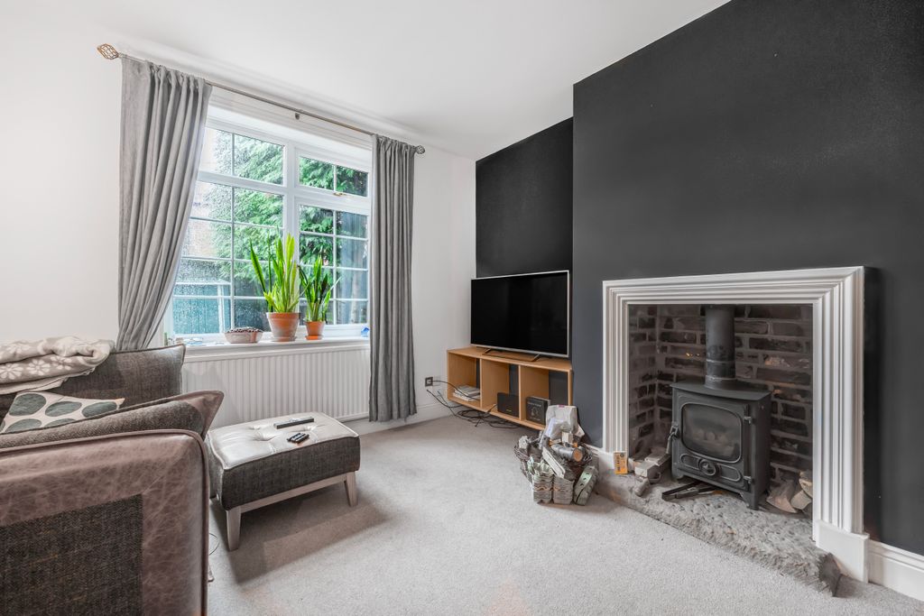 Property photo 3 of 20