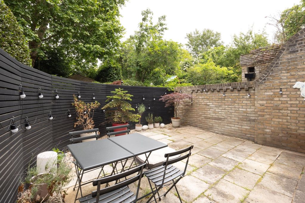 Property photo 3 of 9 Picture No. 11