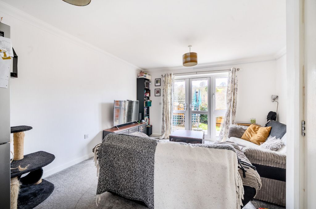 Property photo 2 of 21 1396298-1-695d2d1...