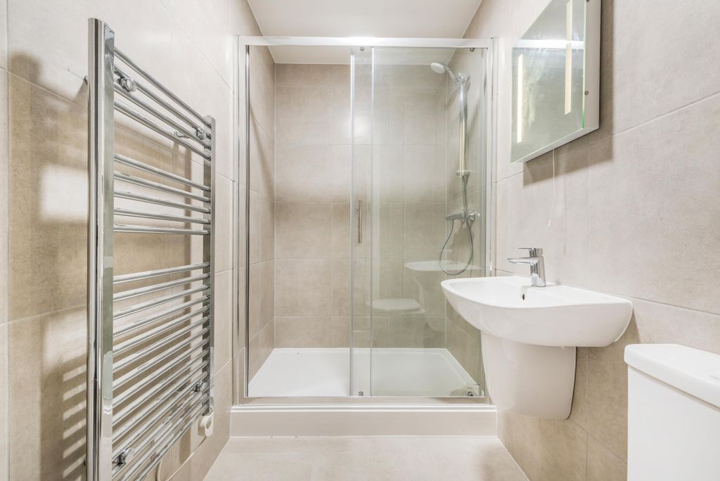 Property photo 3 of 5