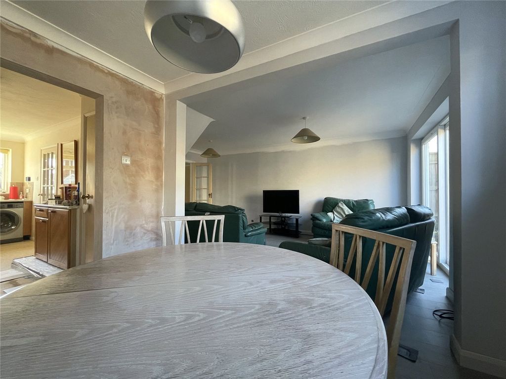 Property photo 3 of 9 Picture No. 04