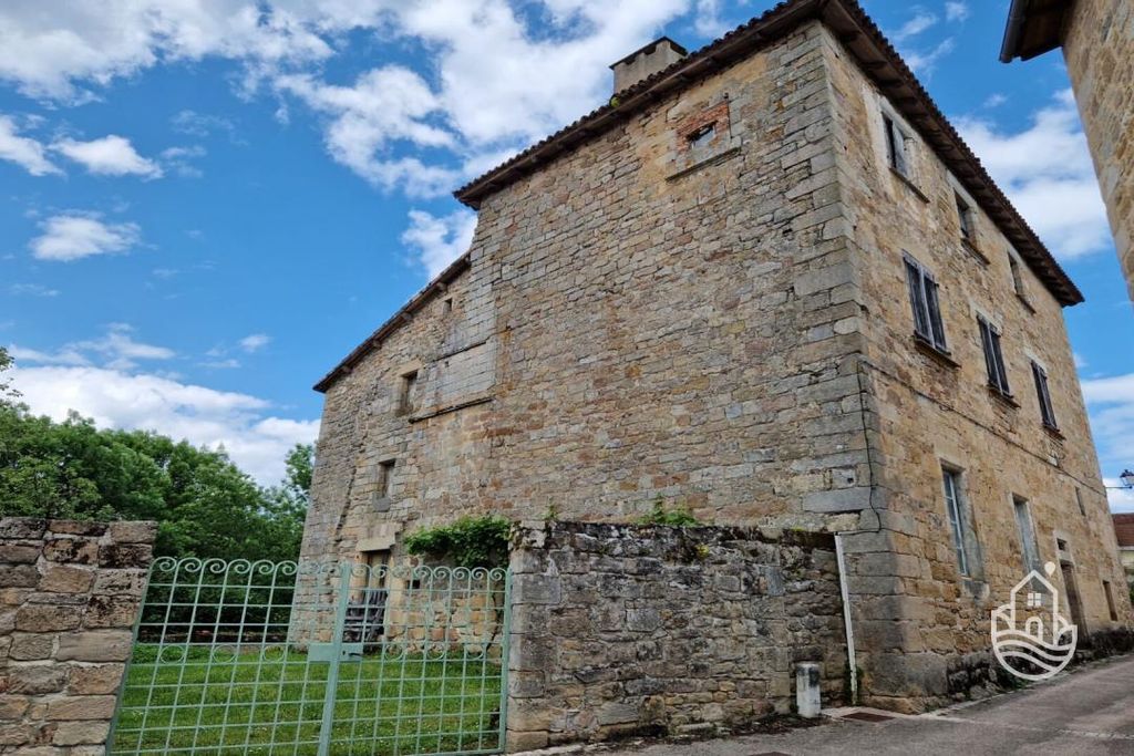 Property photo 3 of 15