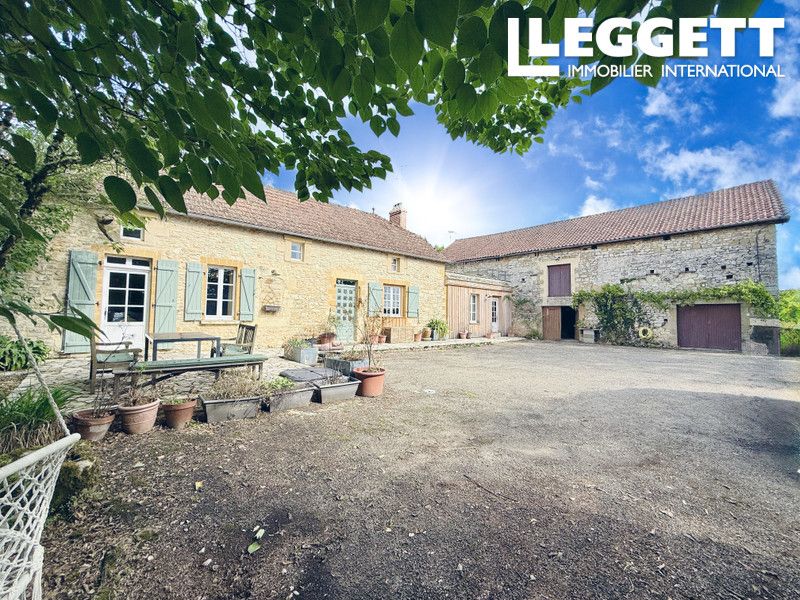 Property photo 2 of 10