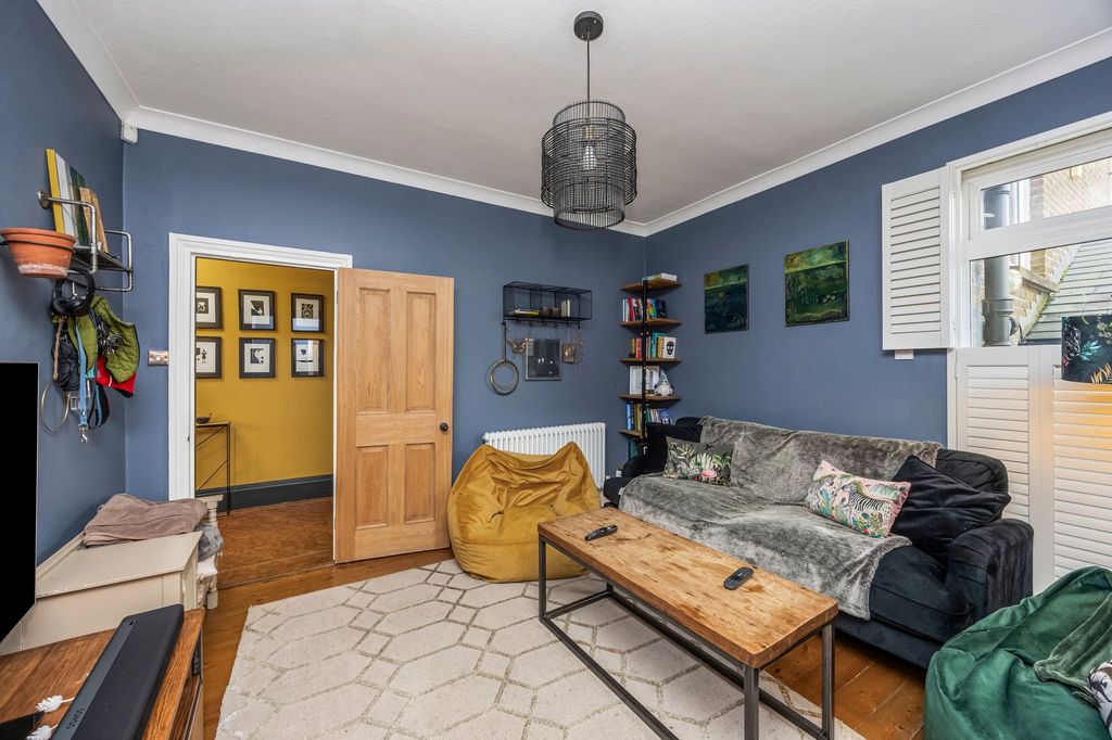 Additional image 13 of 5 bed semi-detached house for saleHaywards Road, Haywards Heath RH16