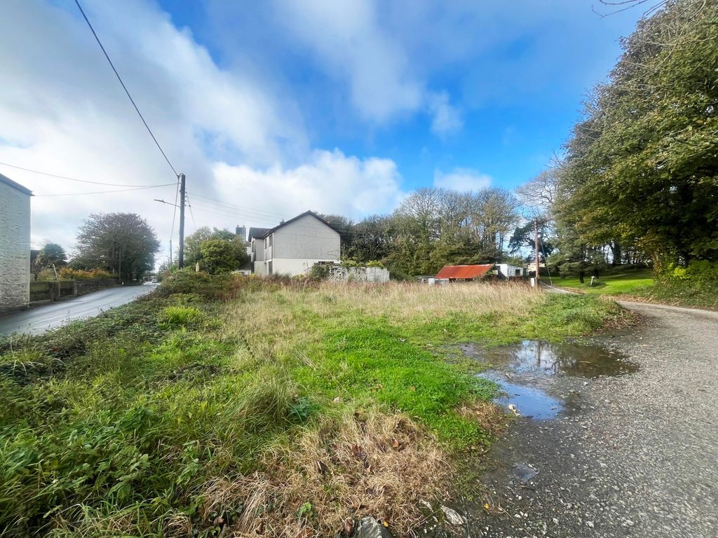 Property photo 1 of 3