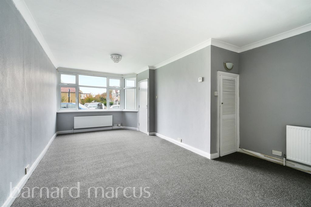 Property photo 1 of 8 Reception Room