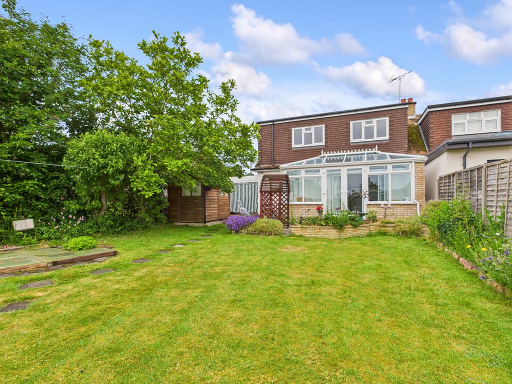 Property photo 1 of 14 Cam01354G0-Pr0521-Still018