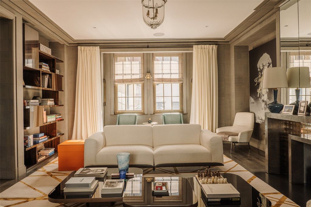 Property photo 3 of 14 Picture 3