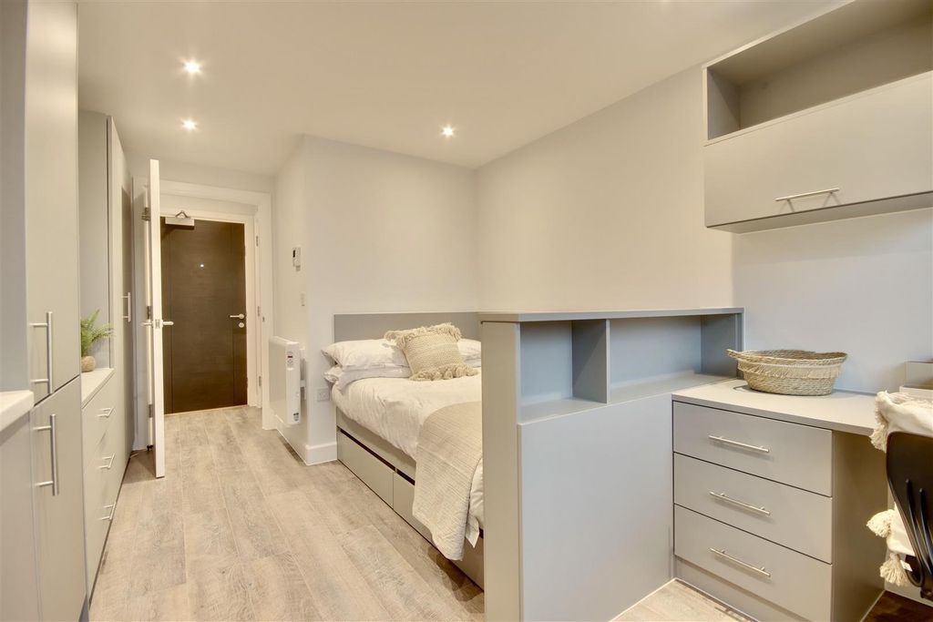 Property photo 1 of 5 E6A8Nk65S0Ysykjuemc4Fg.Jpg