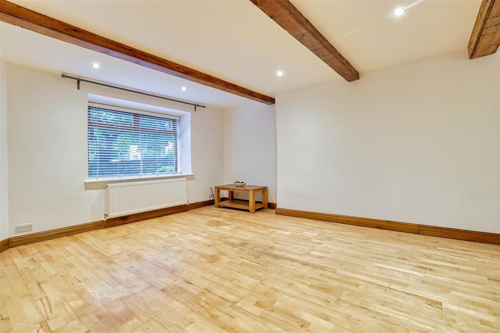 Property photo 3 of 13 0 General