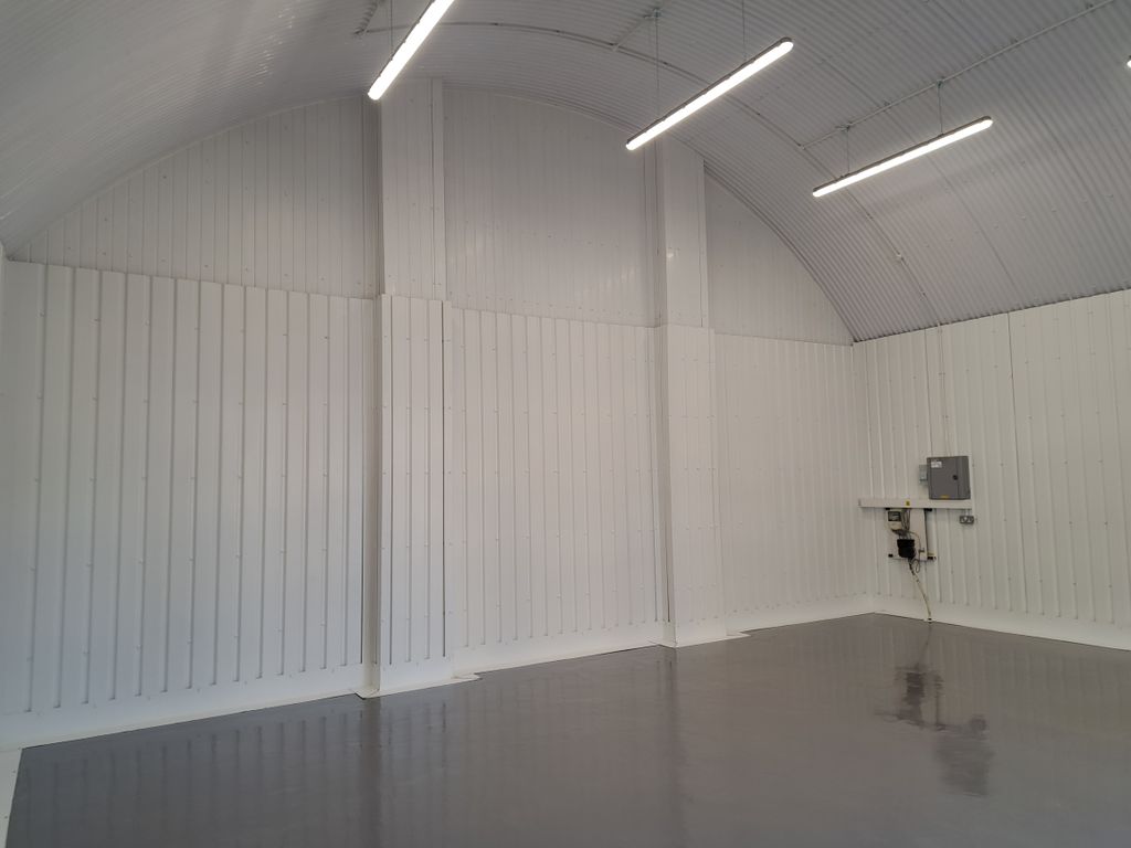 Property photo 3 of 5 Flexible Property Space