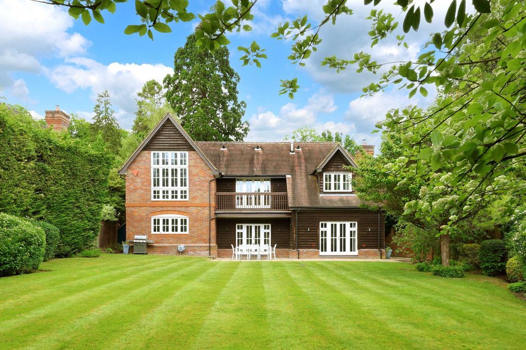 Property photo 3 of 28 Picture No. 07