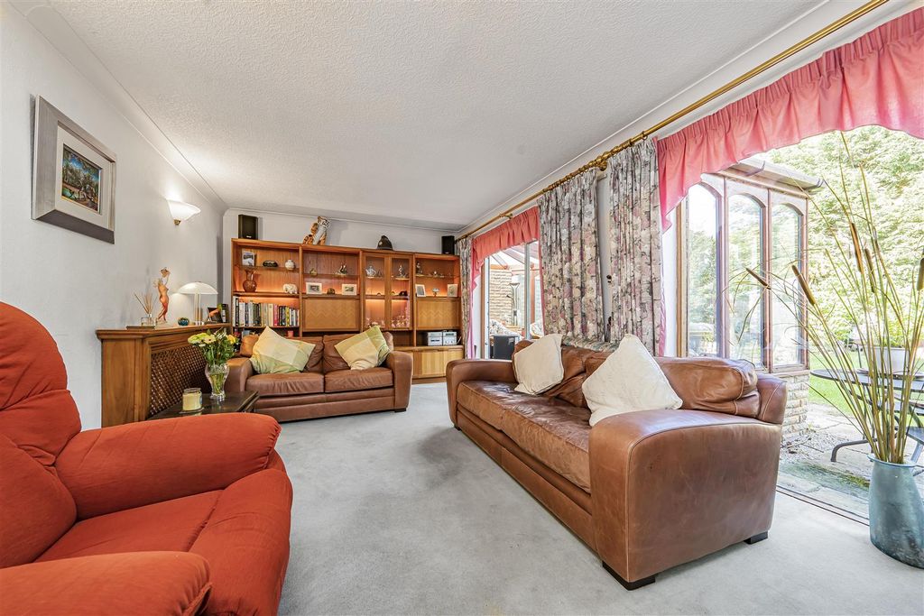 Property photo 2 of 14 Photo Sep 29 2025, 2 53 09 Pm.Jpg