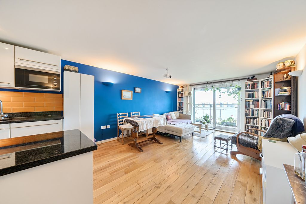 Property photo 3 of 21 Reception Room