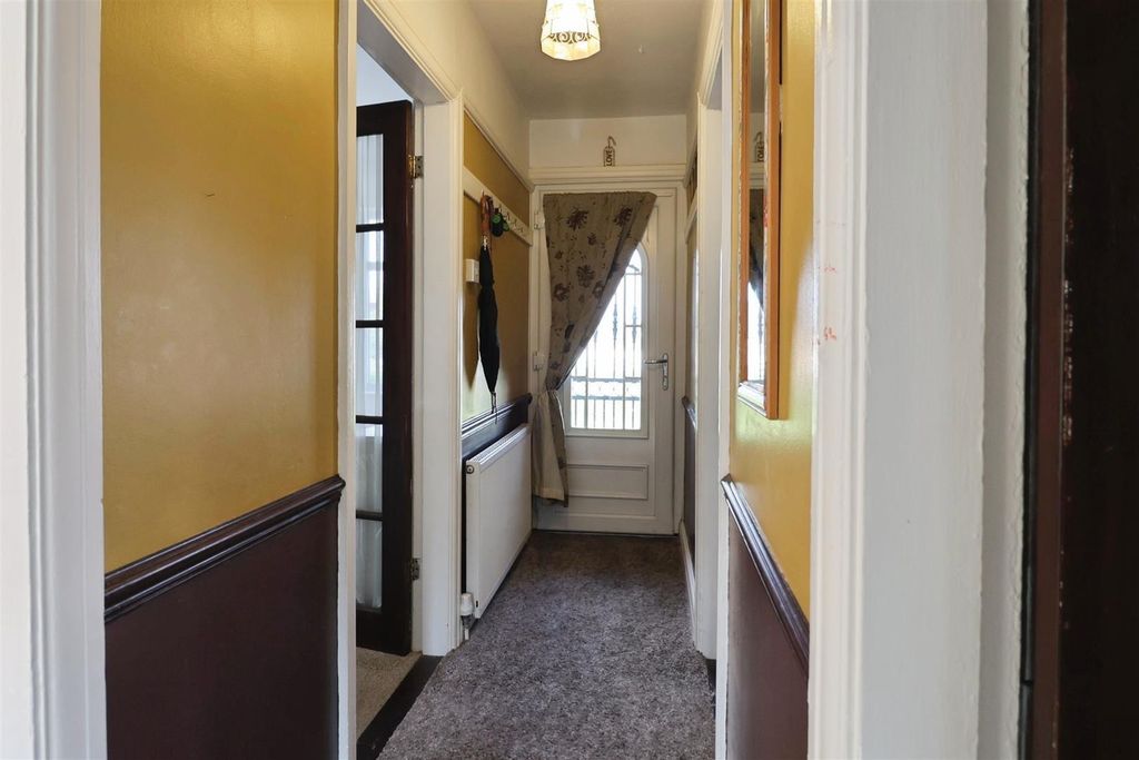 Property photo 2 of 27 4.Jpg