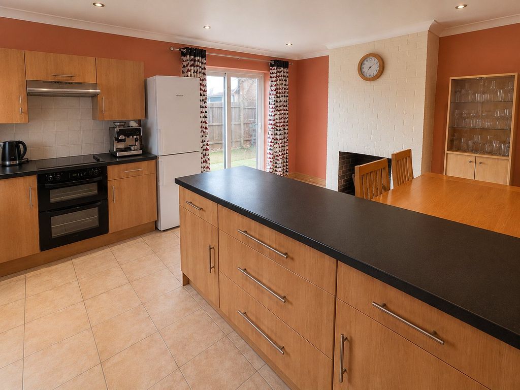 Property photo 3 of 14 Picture No. 06