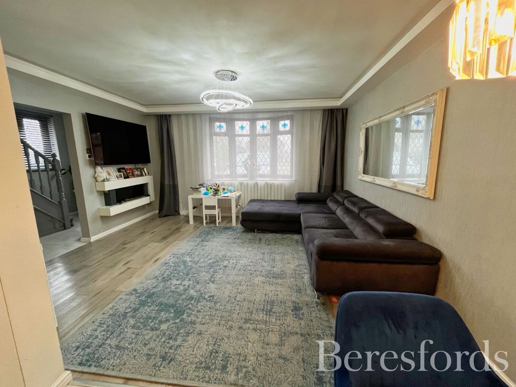 Property photo 3 of 18 Picture No. 31