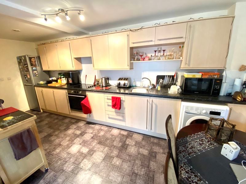 Property photo 3 of 7 Photo 3