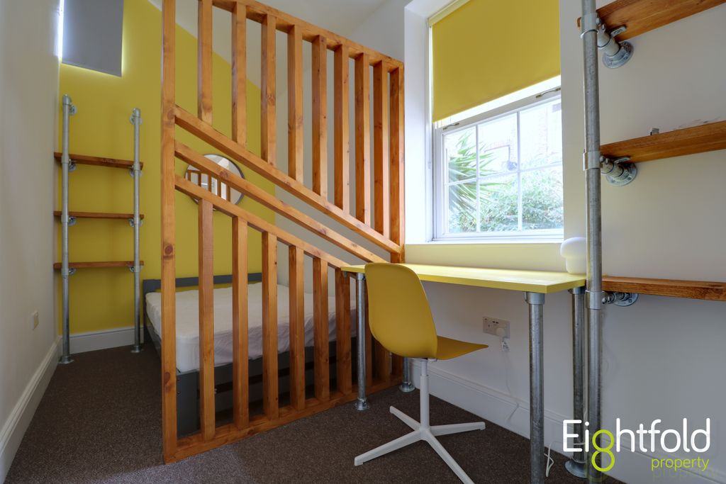 Additional image 9 of 7 bed terraced house to rentCross Street, Hove BN3