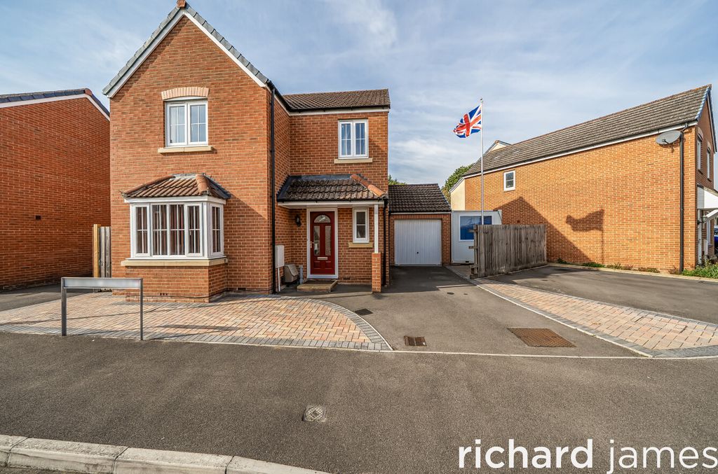 Property photo 1 of 20 5Ae9B21c5Dd84ba19d7F2797B7Aca1c5