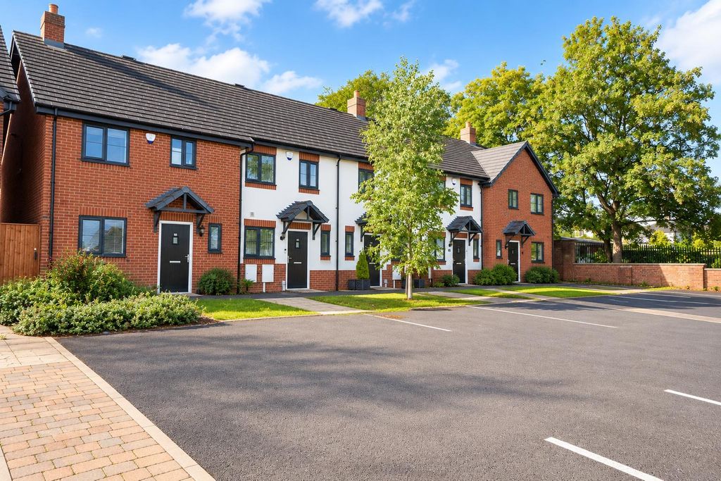 Property photo 2 of 17 6B398Ae1-Ea67-4309-B06F-069237F7d052.Png