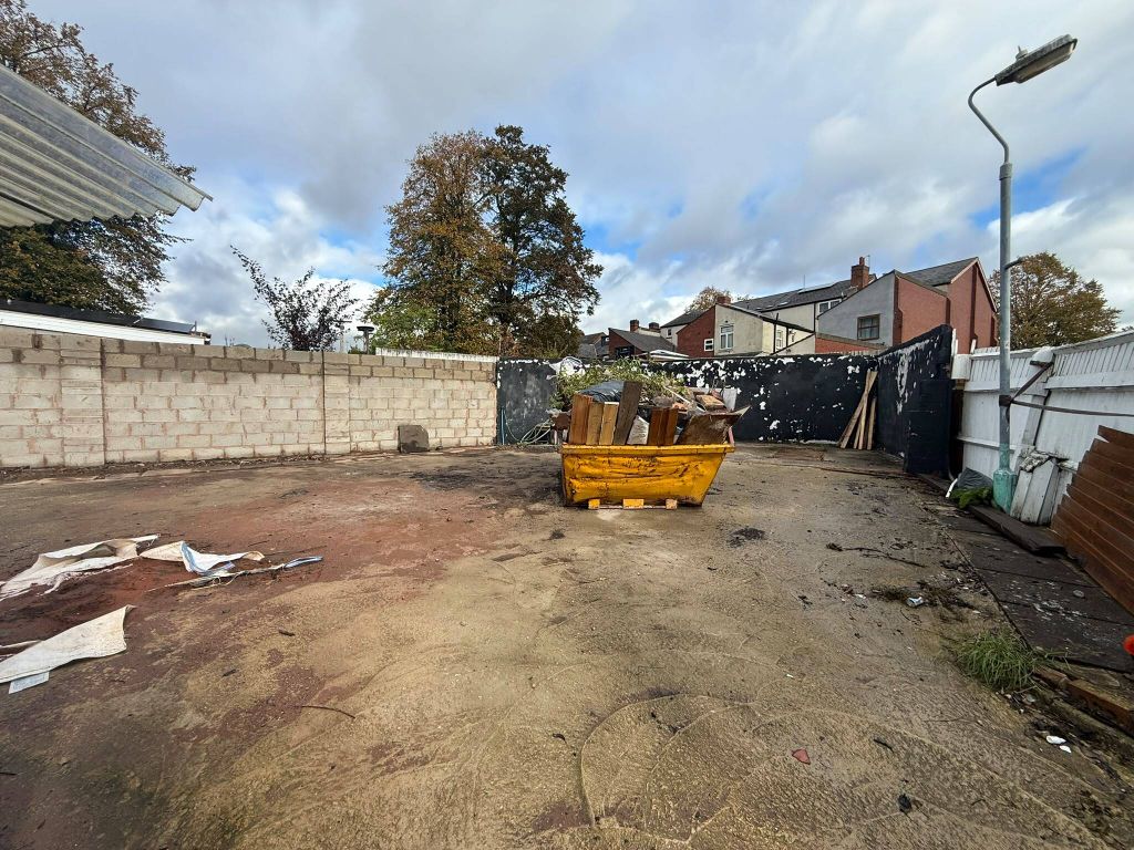 Property photo 3 of 5
