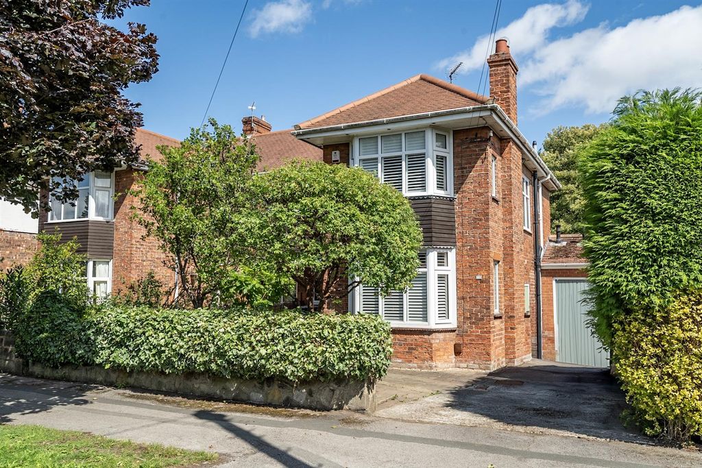 Property photo 1 of 24 External