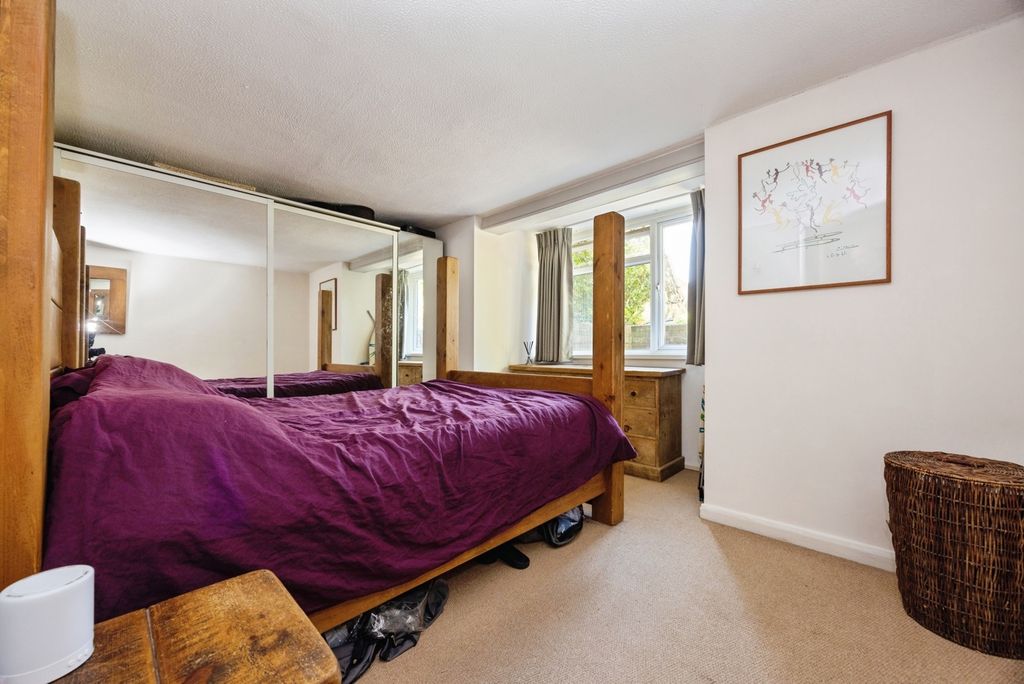 Property photo 3 of 20 Pbox-Img.Jpg