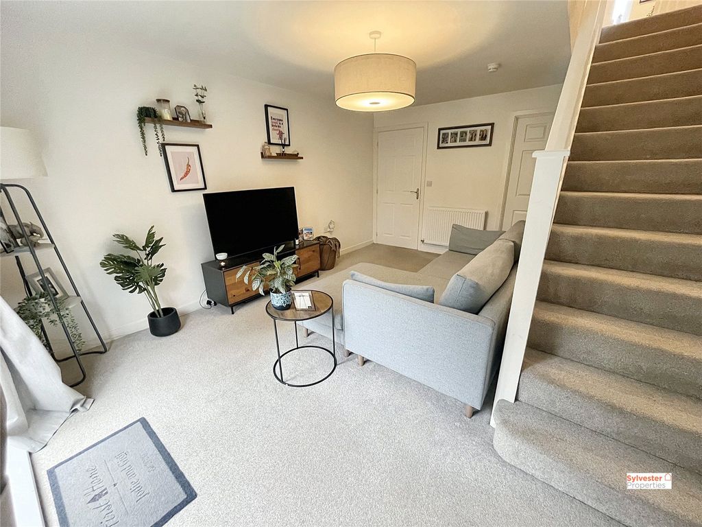 Property photo 3 of 19 Picture No. 14