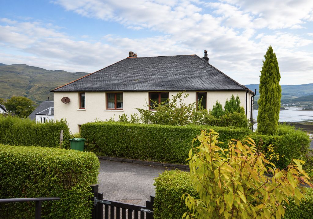 Property photo 1 of 26