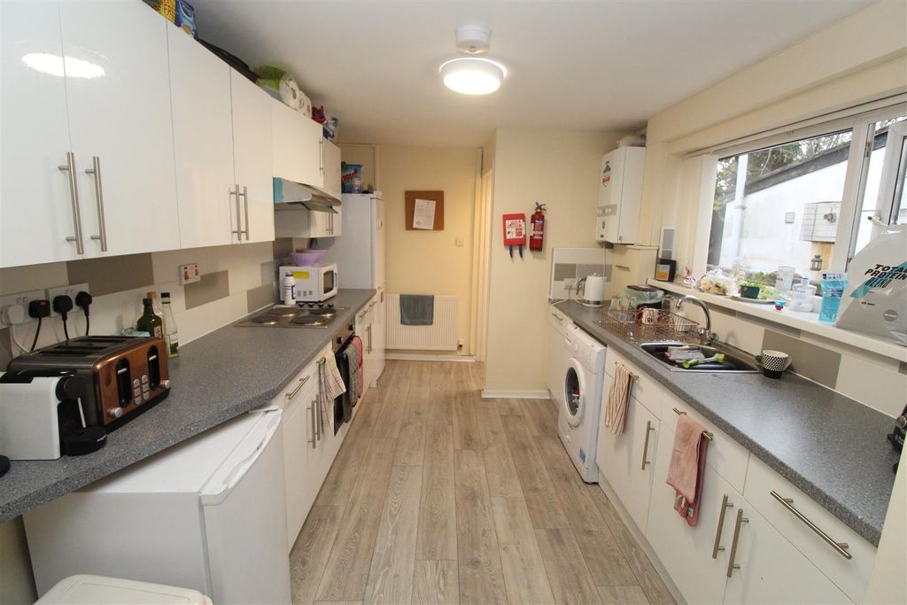 Property photo 2 of 14 Img_7483.Jpg
