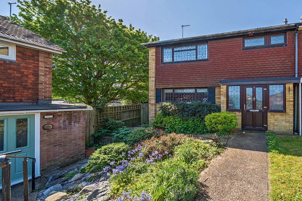 Property photo 1 of 21 1-69Efce5F76Efb-1...