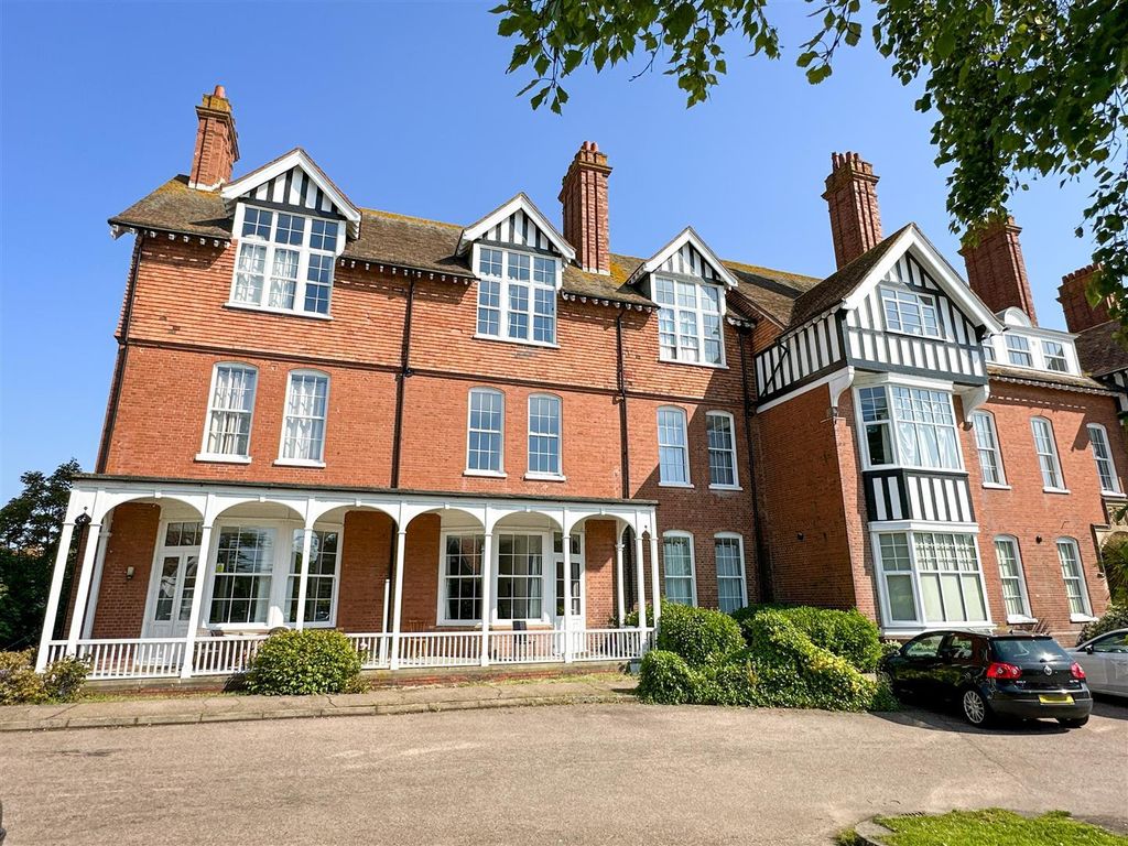 Property photo 1 of 12 External.Jpg