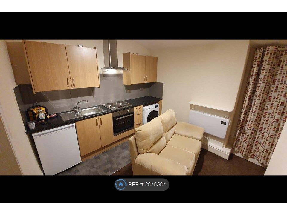 Property photo 1 of 3 Kitchen