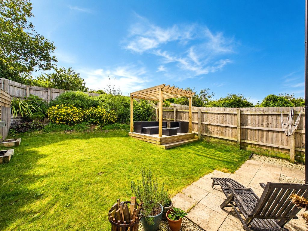 Property photo 2 of 17 Picture No. 29