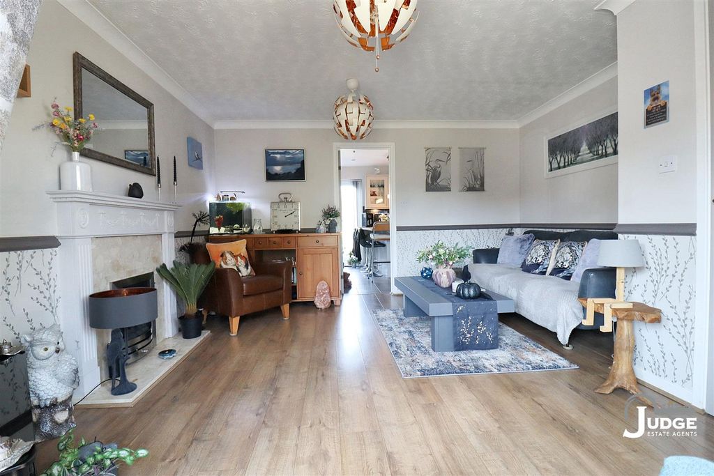 Property photo 3 of 36 Img_5884.Jpg