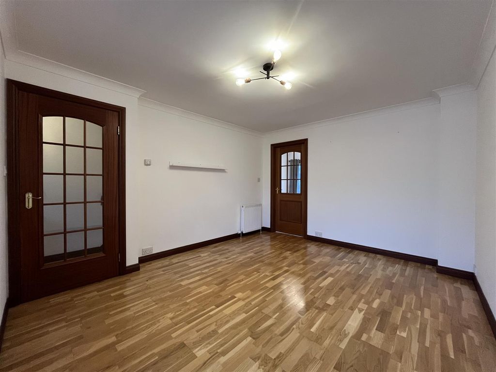 Property photo 3 of 19 3.Jpg