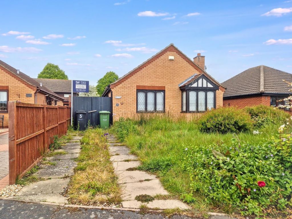 Property photo 1 of 6